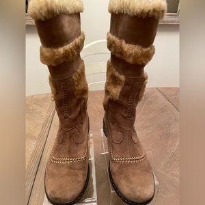 Sofft Earth/Natural Suede Winter boots
